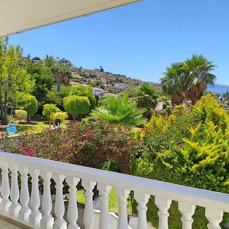 In El Mit Grossem Pool Und Meerblick By Interhome Holiday home