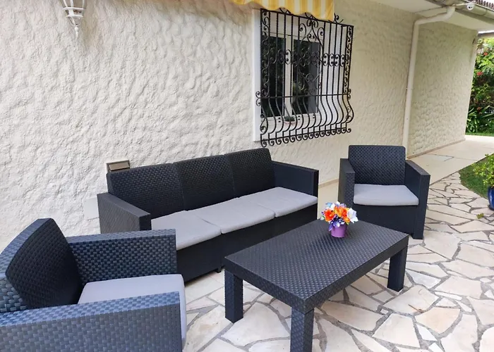 In El Mit Grossem Pool Und Meerblick By Interhome * Sauzal